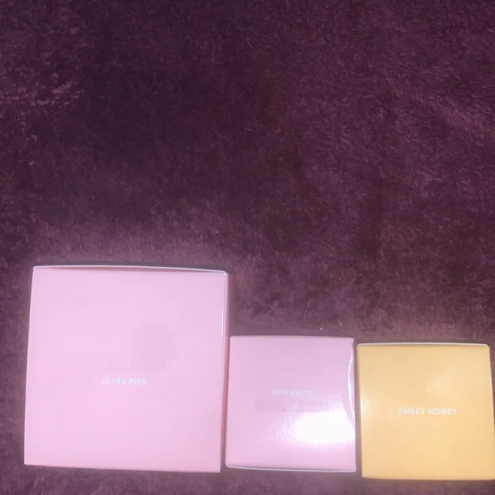 O/S Ultimate Setting Powder Collection - Picture 3 of 3